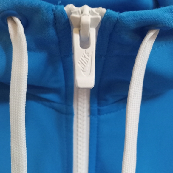 Mens Nike Hoodie New Condition - Picture 6 of 7
